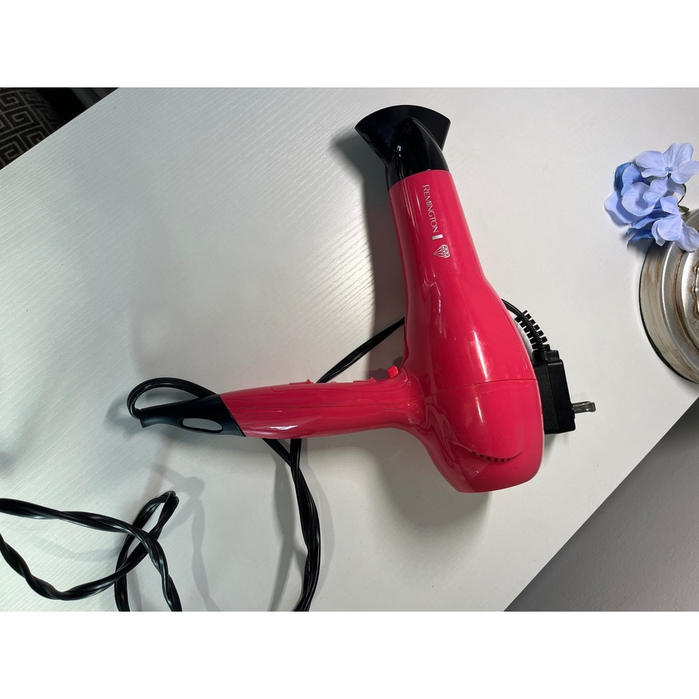 Remington Pink Hair Dryer with Concentrator Nozzle Attachment Hot Tools Blowout